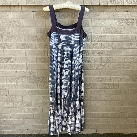 Tommy Hilfiger Tie Dye Navy and White Maxi- L - Picture 2 of 5